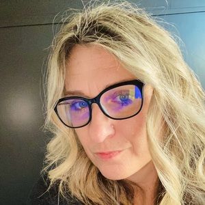 Meet your Posher, Shalon